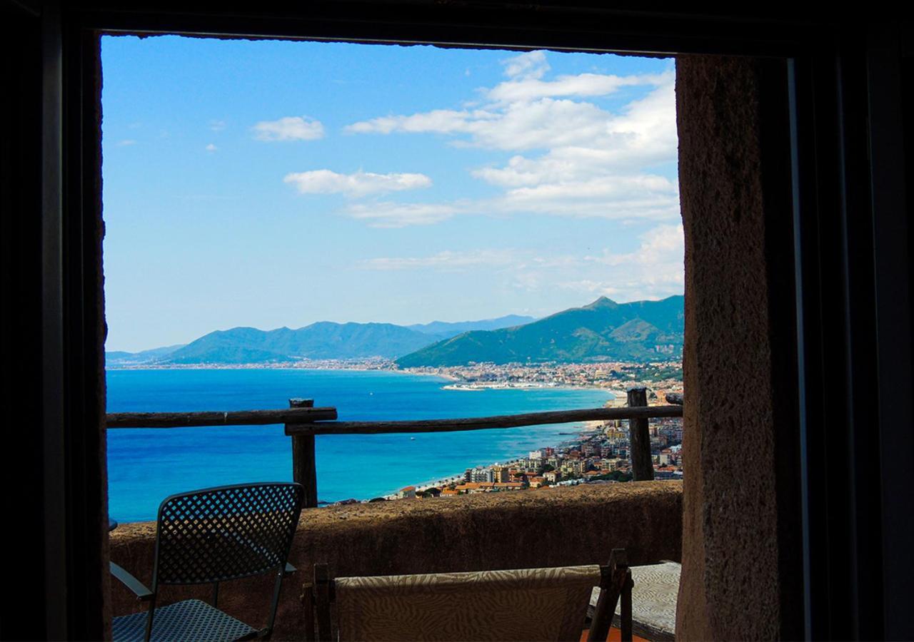 Blu Oltremare Bed & Breakfast Borgio Verezzi Eksteriør bilde